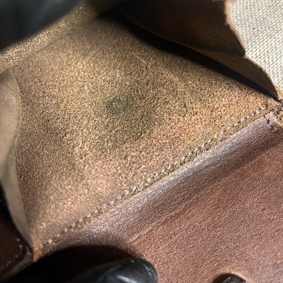 2/$30 Leteulo Wallet Brown Wallet/Organizer - Picture 7 of 9